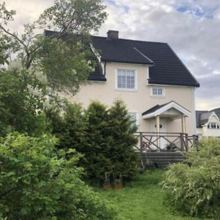 Appartamento Lys Og Sentral Leilighet Med Terrasse Og Hage Lillehammer Esterno foto